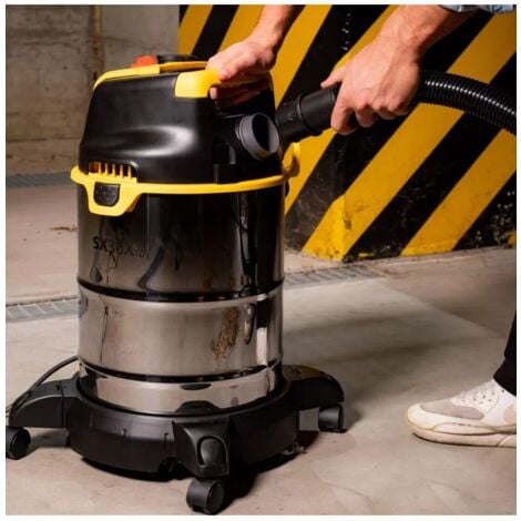 Aspiratore Solidi e Liquidi Stanley SXVC30XTDE  (Potenza assorbita  1600 W, Capacità fusto 30 l)