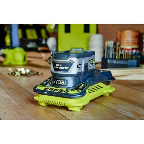 Confezione 2 batterie RYOBI 18V OnePlus 5,0 Ah LithiumPlus - 1 caricabatterie ultra veloce 5,0 Ah RC18150-250-250