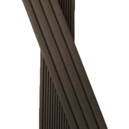 Listello per esterni in legno composito - Colore: Cioccolato, spessore 1cm, larghezza 5.5cm, lunghezza 200cm, superficie coperta in m2: 4