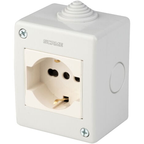 POLYPOOL PP0172X CASSETTA EST. IP40 CON PRESA BIPASSO SCHUKO