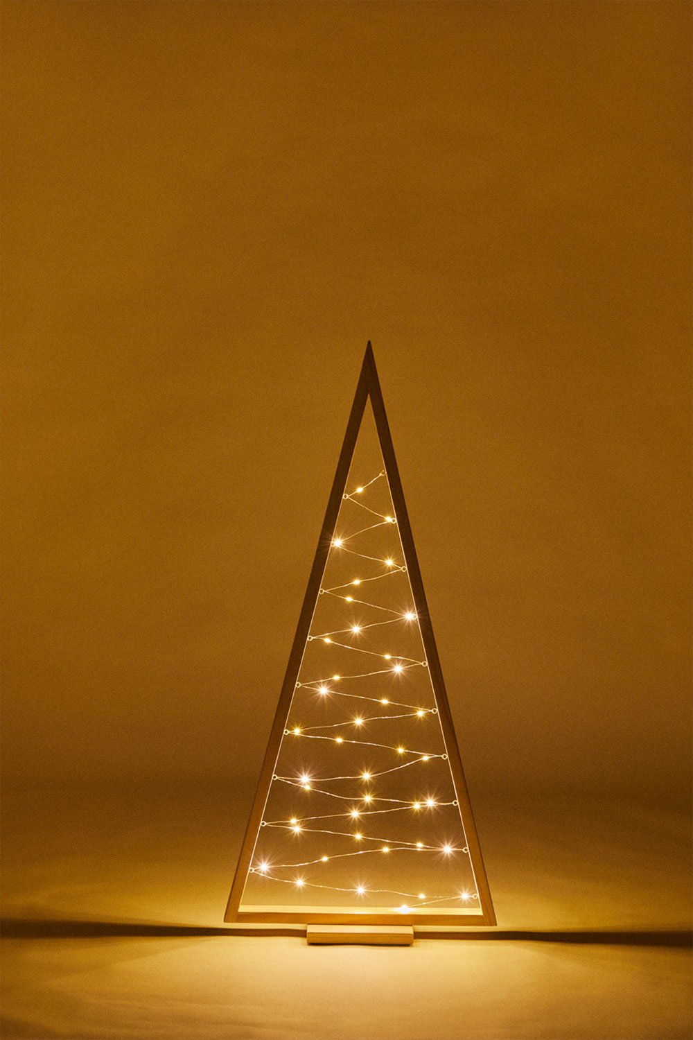 Albero di Natale con luce LED in legno di pino Elwood