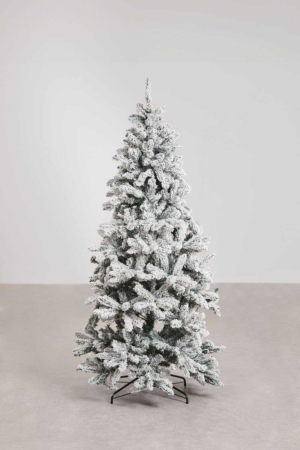 Albero di Natale innevato Aleix