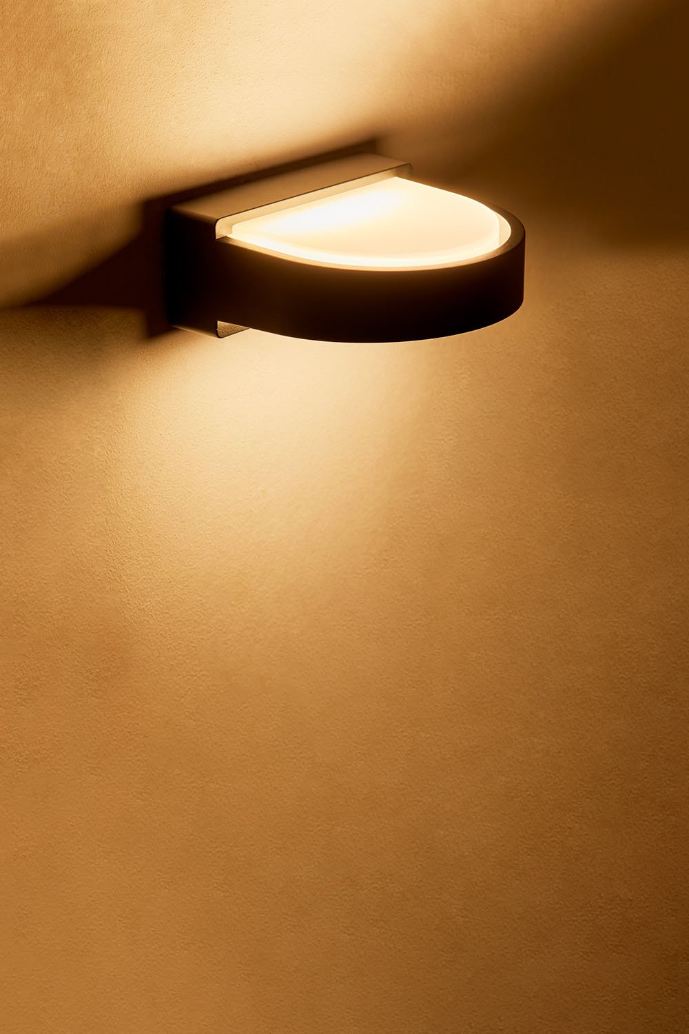 Lampada da parete a LED da esterno Uveria in alluminio