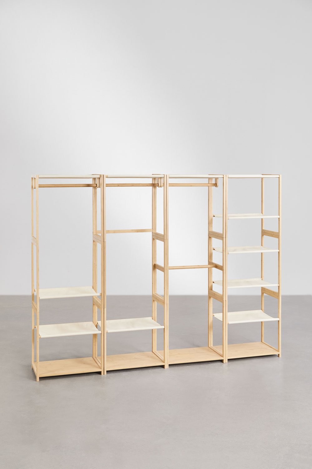 Armadio modulare aperto Deneb Bamboo da 4 pezzi con ripiani e appendiabiti
