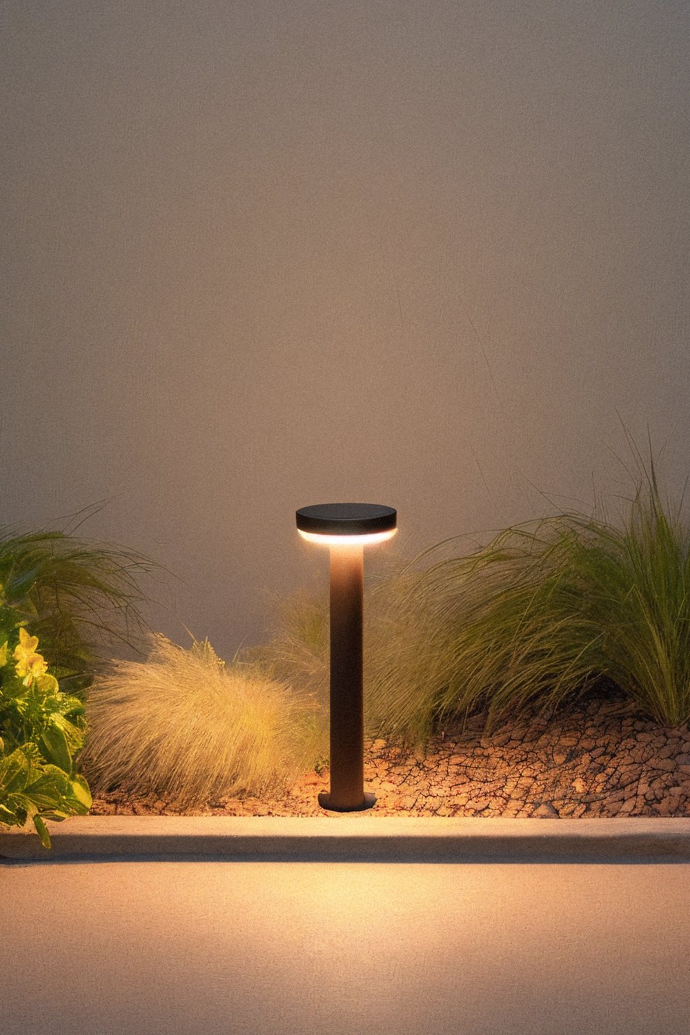 Faro da esterno a LED Ovint in acciaio inox