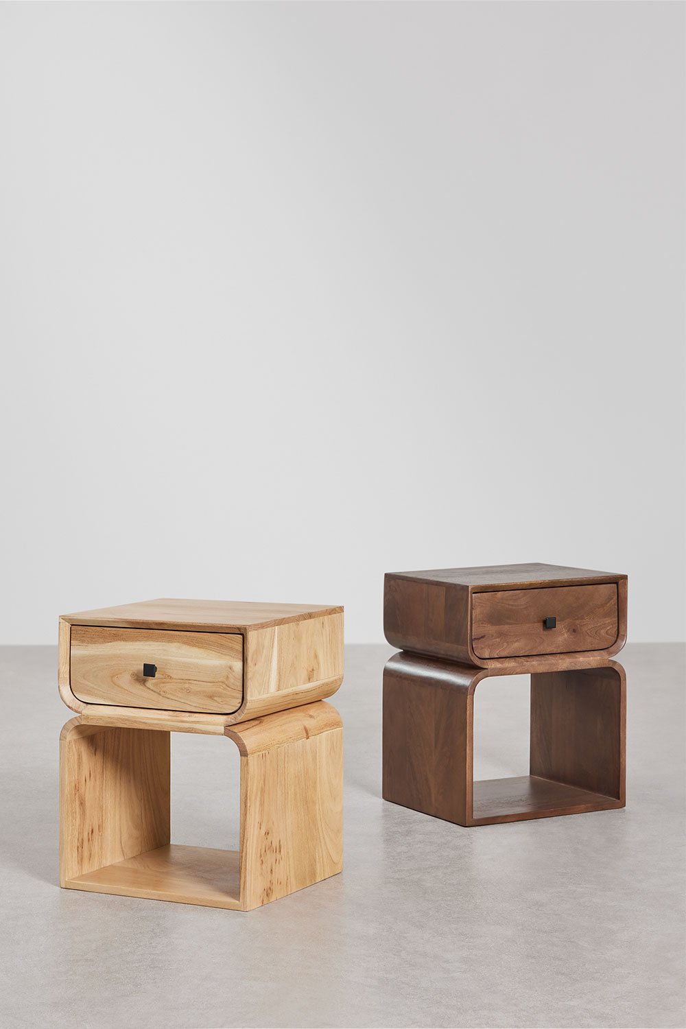Comodino Ferni in legno 40x35 cm