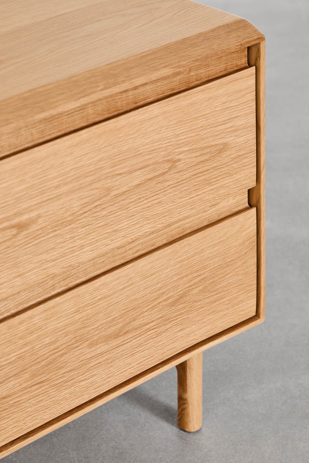 Comodino in legno di rovere Treveris