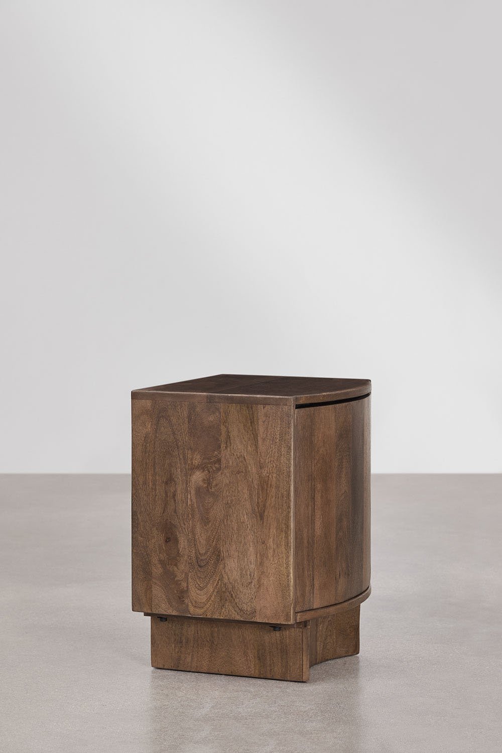 Confezione da 2 comodini 40x35 cm in legno Atlanta