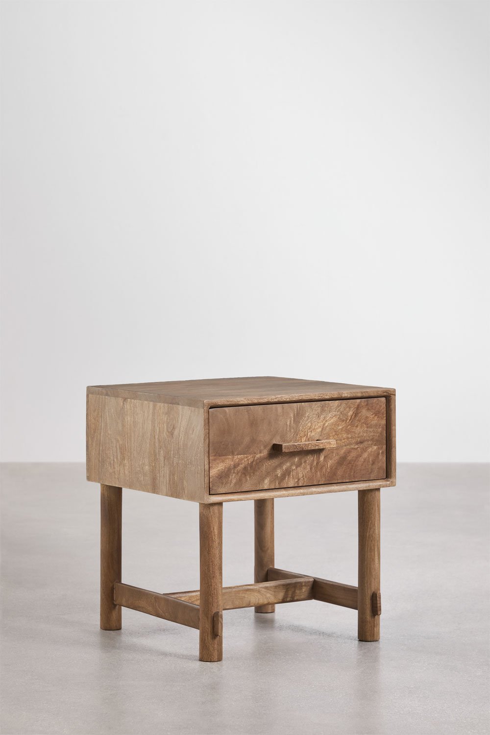 Confezione da 2 comodini 45x45 cm in legno di mango Aloma