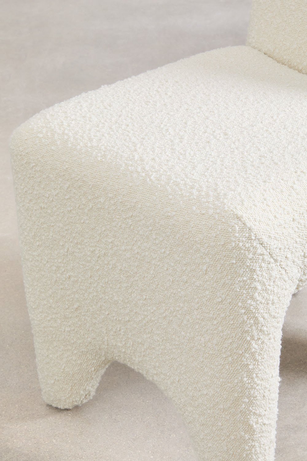 Confezione da 4 sedie da pranzo in legno e tessuto bouclé Kamez