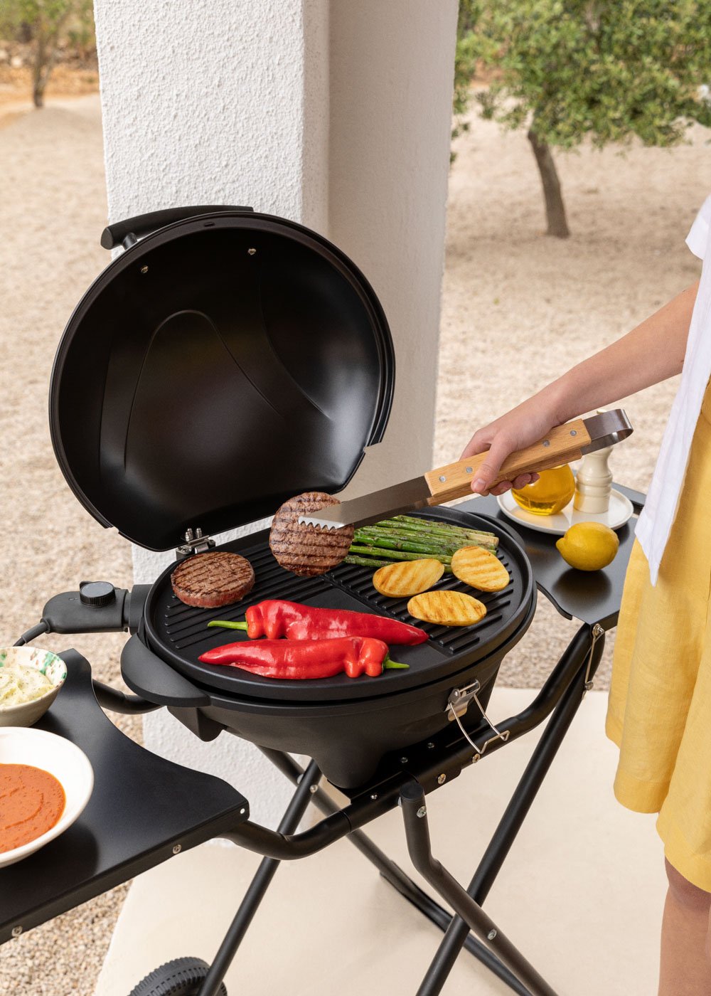 CREATE - BBQ SURFACE 2 IN 1 - Barbecue elettrico pieghevole con corpo rimovibile
