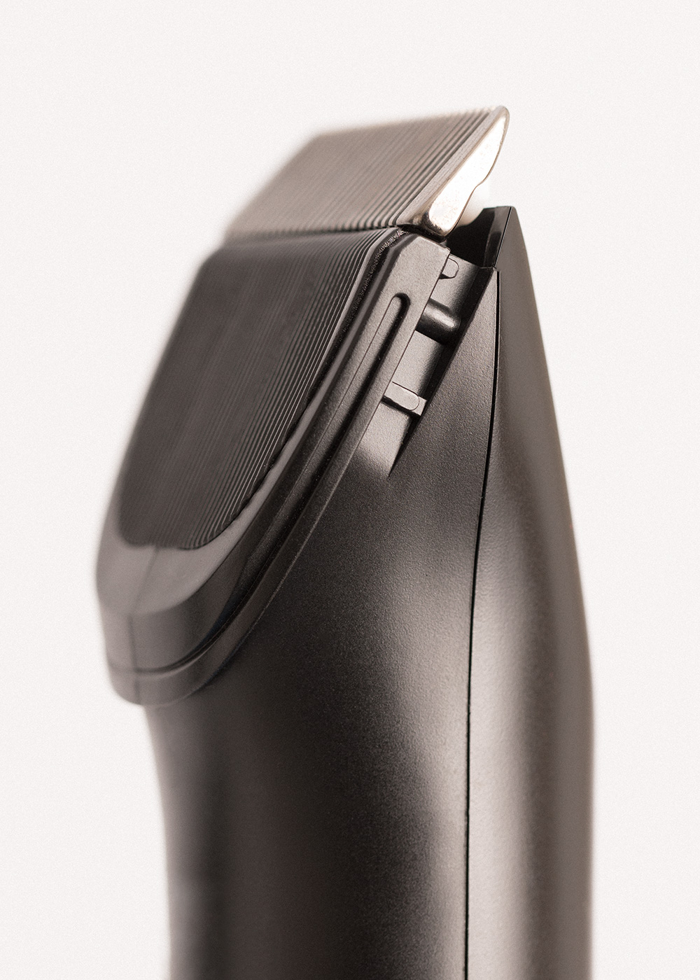 CREATE - CLIPPER EASY - Tagliacapelli e rasoio senza filo