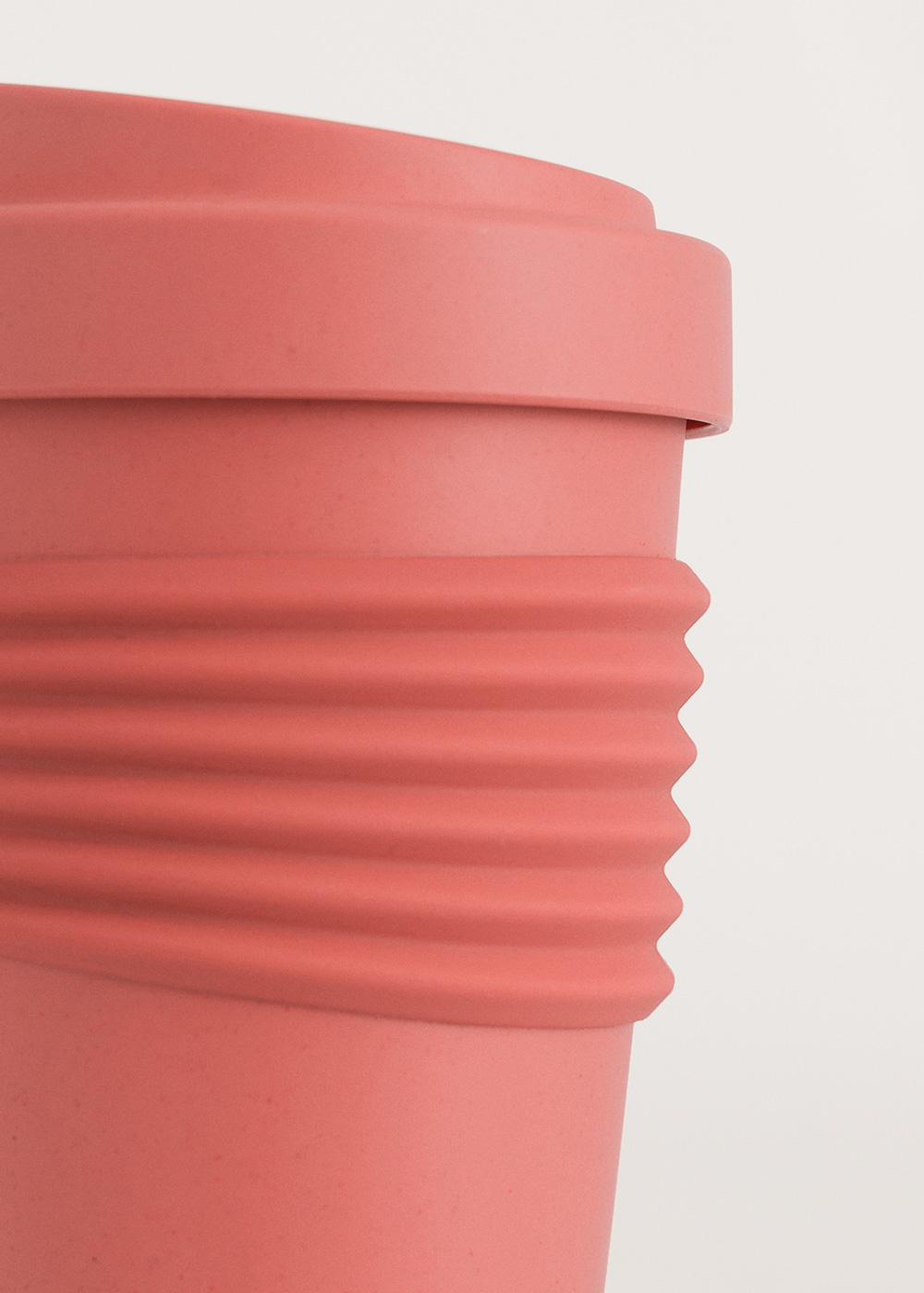 CREATE - KITCHENWARE OUTDOOR ECO - Bicchiere con coperchio per caffè in materiale riciclato