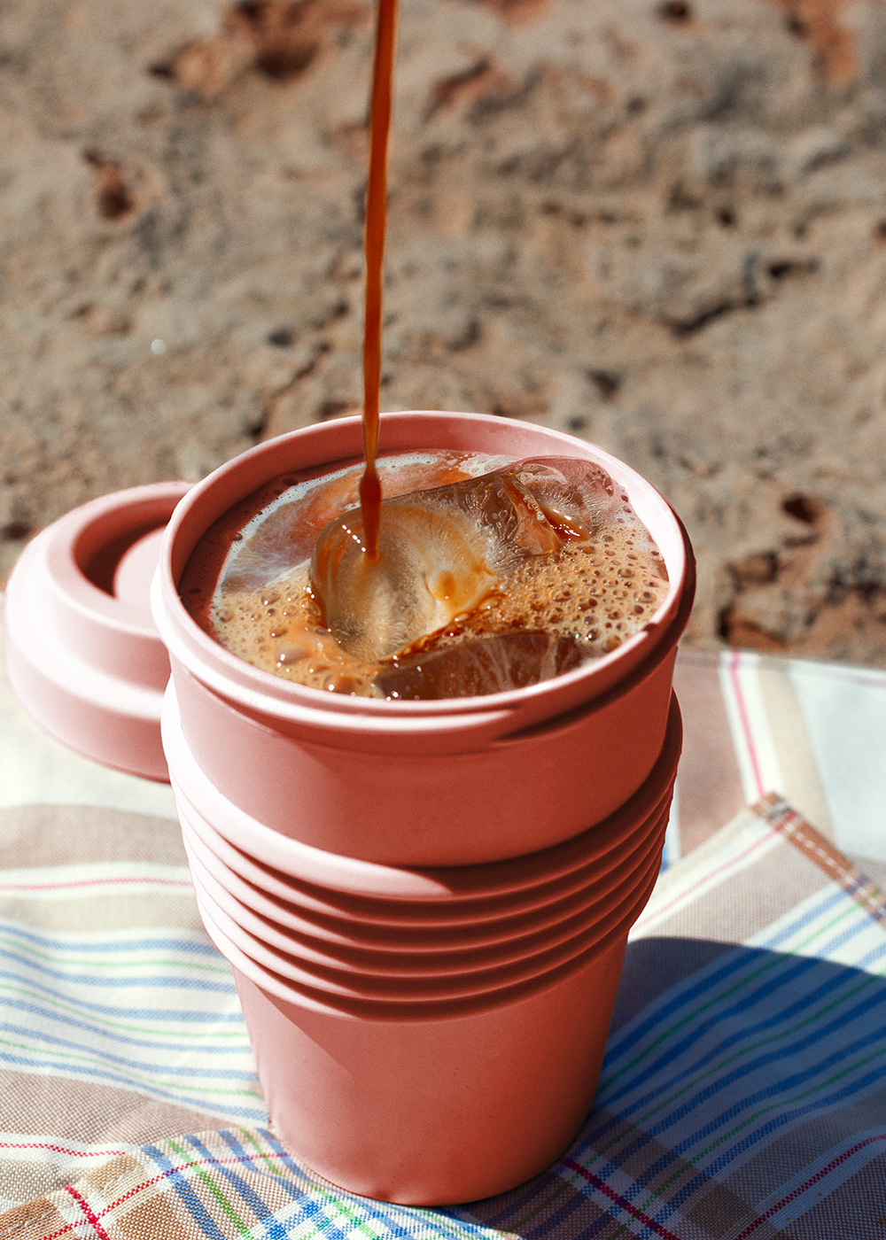 CREATE - KITCHENWARE OUTDOOR ECO - Bicchiere con coperchio per caffè in materiale riciclato