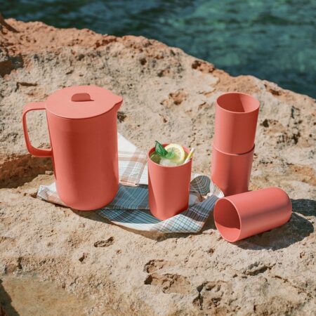 CREATE - KITCHENWARE OUTDOOR ECO - Set di brocca da 2 L e 4 bicchieri da 500 ml