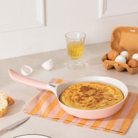 CREATE - PAN STUDIO - Padella in alluminio fuso con manico in bachelite
