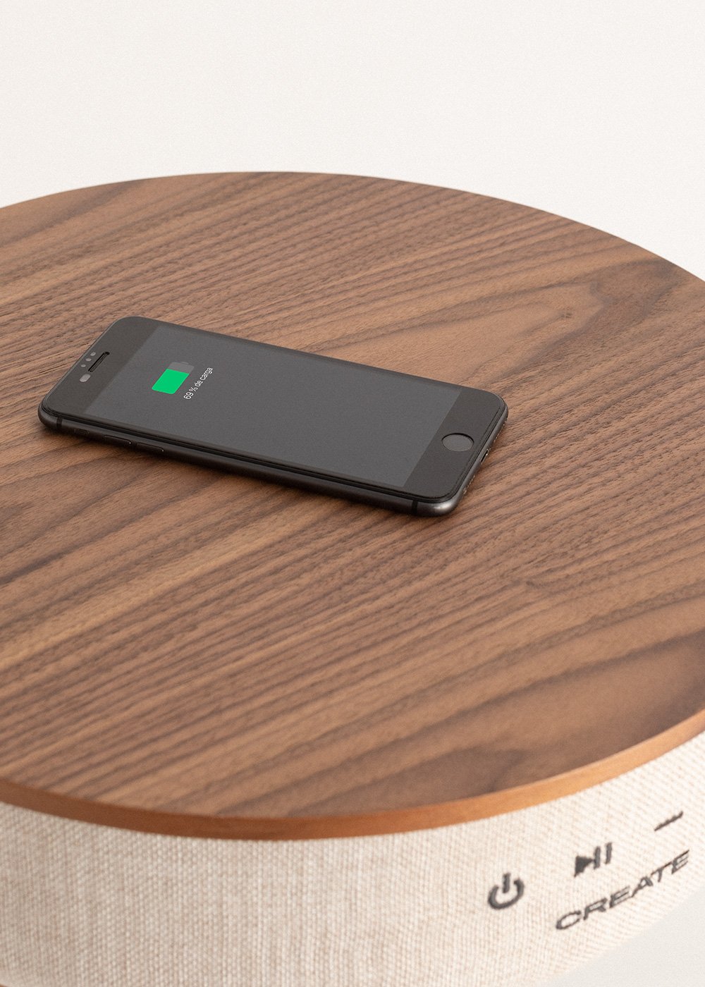 CREATE - SPEAKER TABLE 360 - Tavolo speaker con suono omnidirezionale a 360°, bluetooth e caricatore wireless