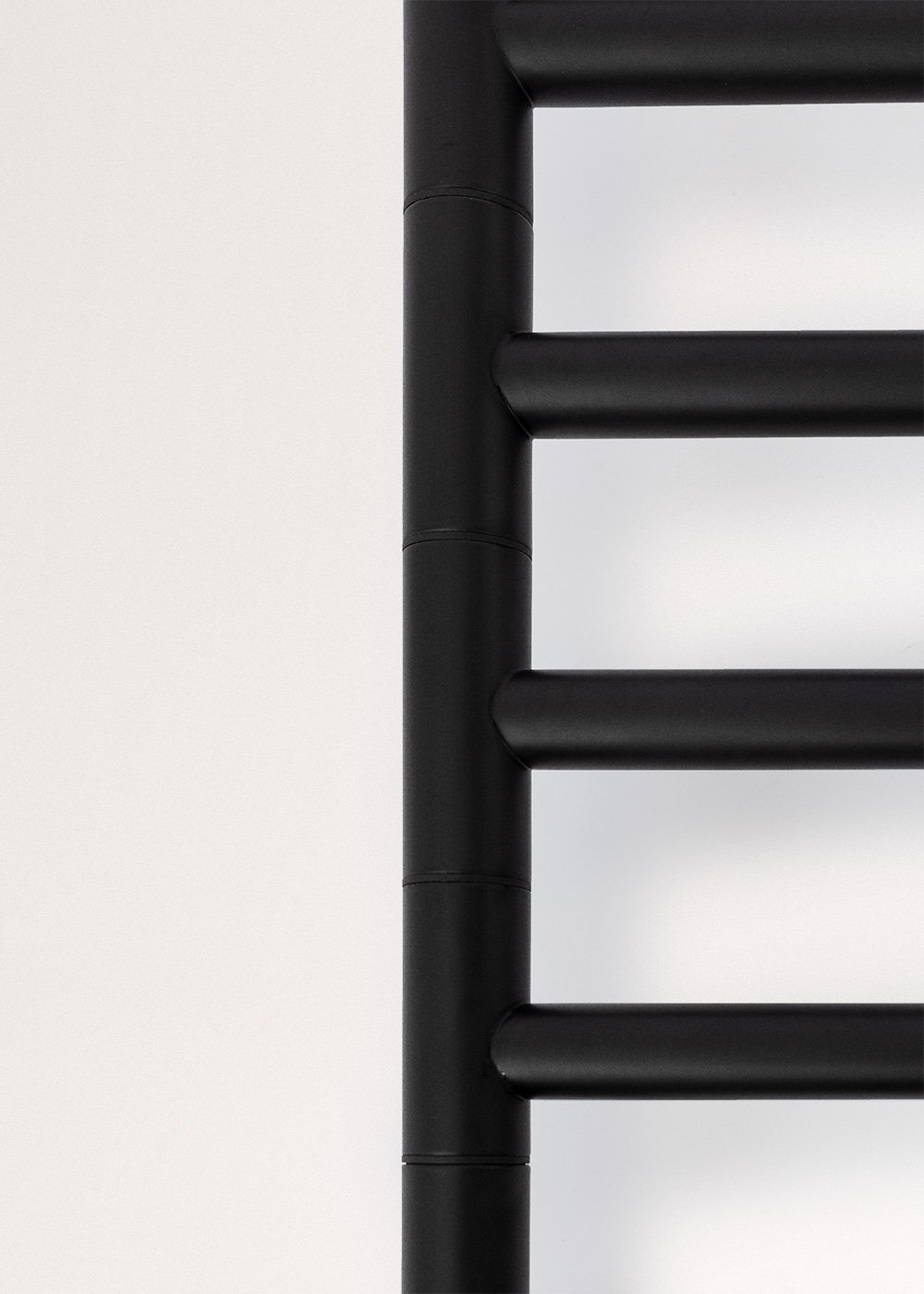 CREATE - WARM TOWEL MINIMAL - Scaldasalviette elettrico con barre girevoli 180º