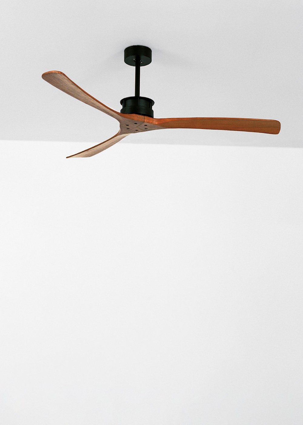 CREATE - WIND LARGE - Ventilatore da soffitto 40W silenzioso XL Ø152 cm 100% legno
