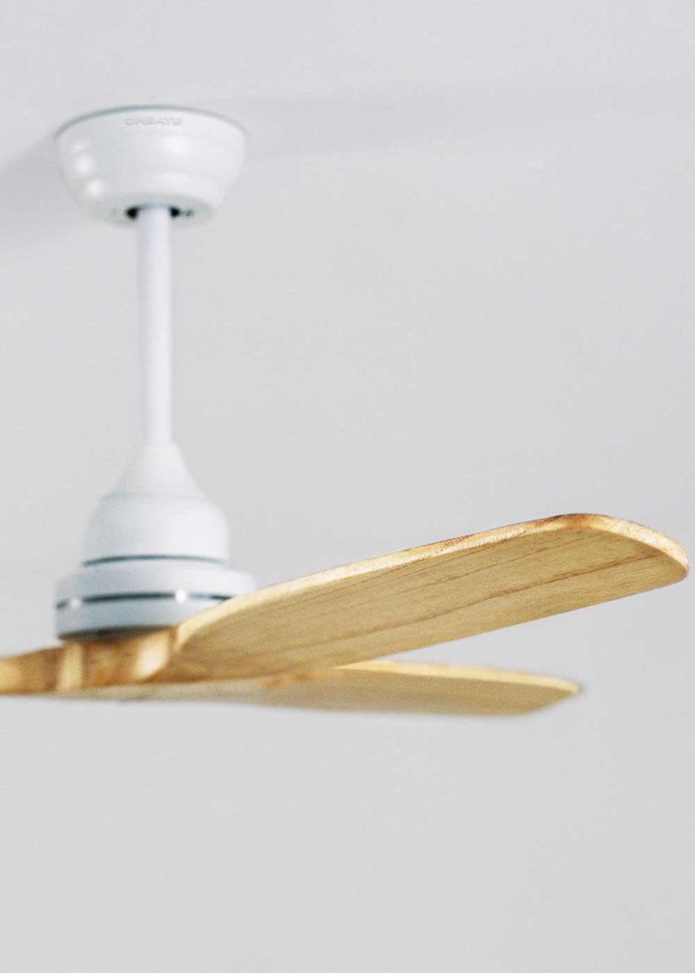CREATE - WIND WOOD - Ventilatore da soffitto 75W silenzioso Ø132 cm 100% legno