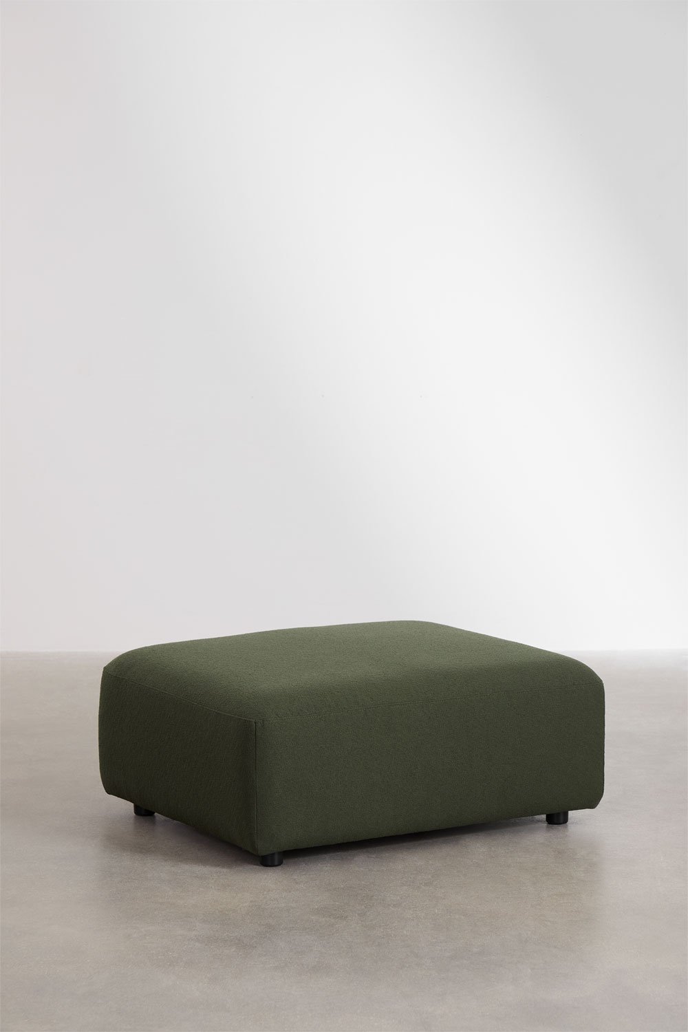 Divano componibile angolare in 4 pezzi con chaise longue destra e pouf Fogler