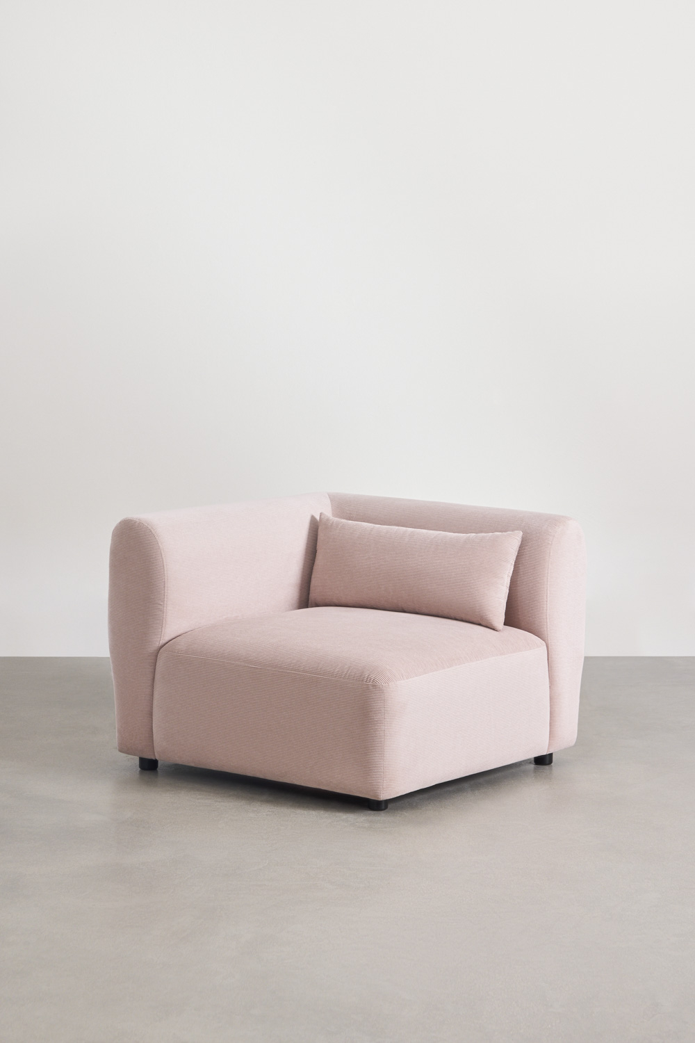 Divano componibile angolare in 4 pezzi con chaise longue sinistra e pouf Fogler