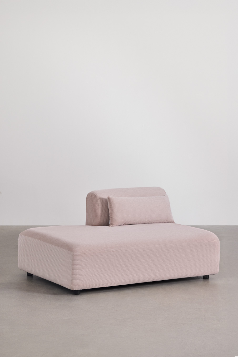 Divano componibile angolare in 4 pezzi con chaise longue sinistra e pouf Fogler