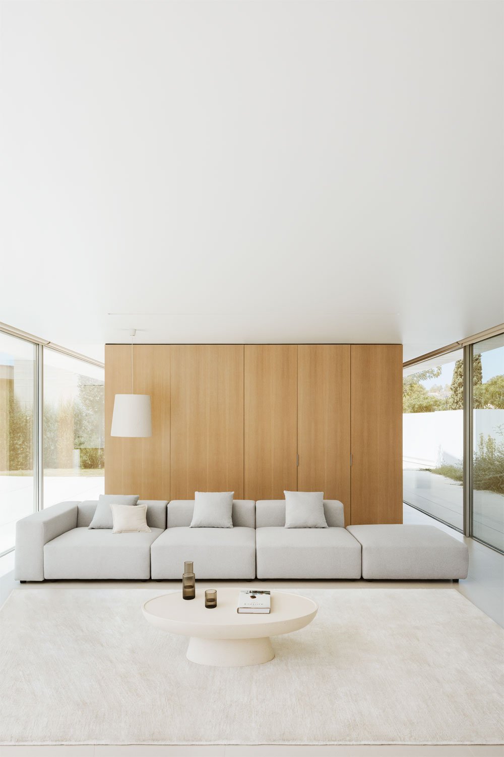 Sofà modulare angolare sinistro a 3 pezzi con bracciolo alto e pouf (↔︎450 cm) Bruna