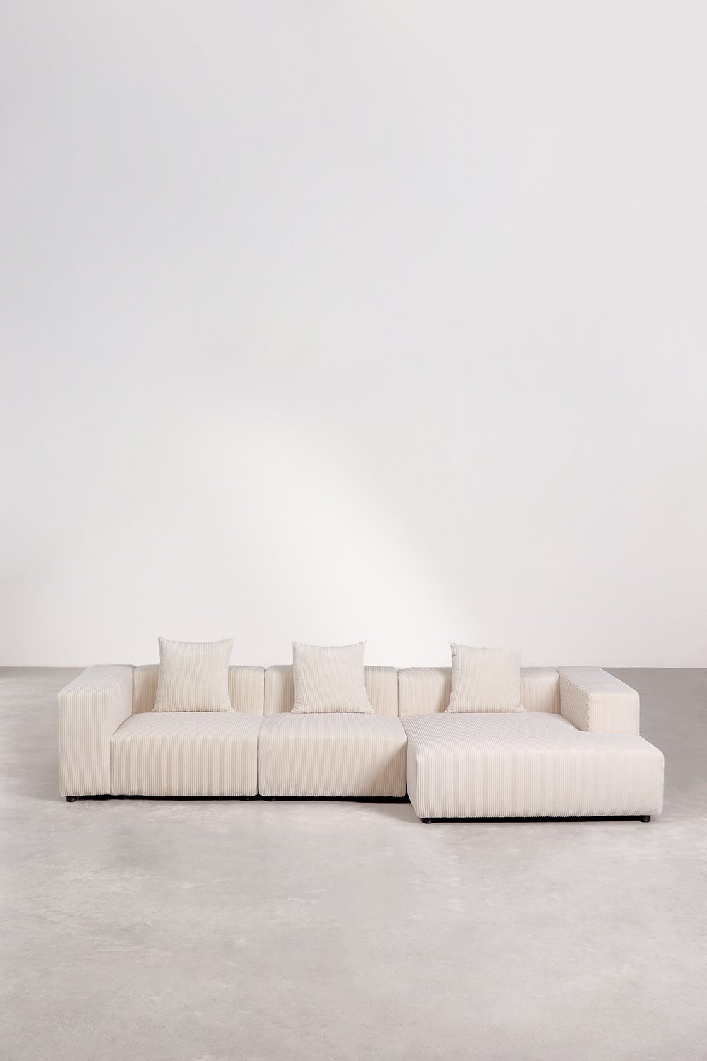 Sofà modulare con chaise longue destra a 3 pezzi (↔︎335 cm) con bracciolo alto Bruna