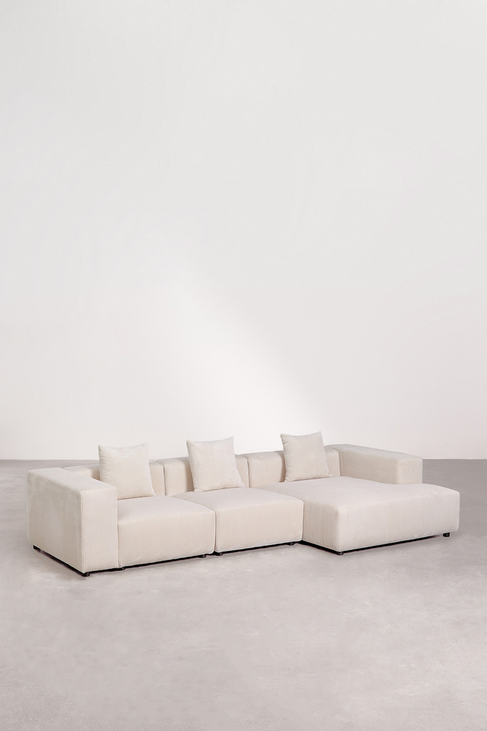 Sofà modulare con chaise longue destra a 3 pezzi (↔︎335 cm) con bracciolo alto Bruna