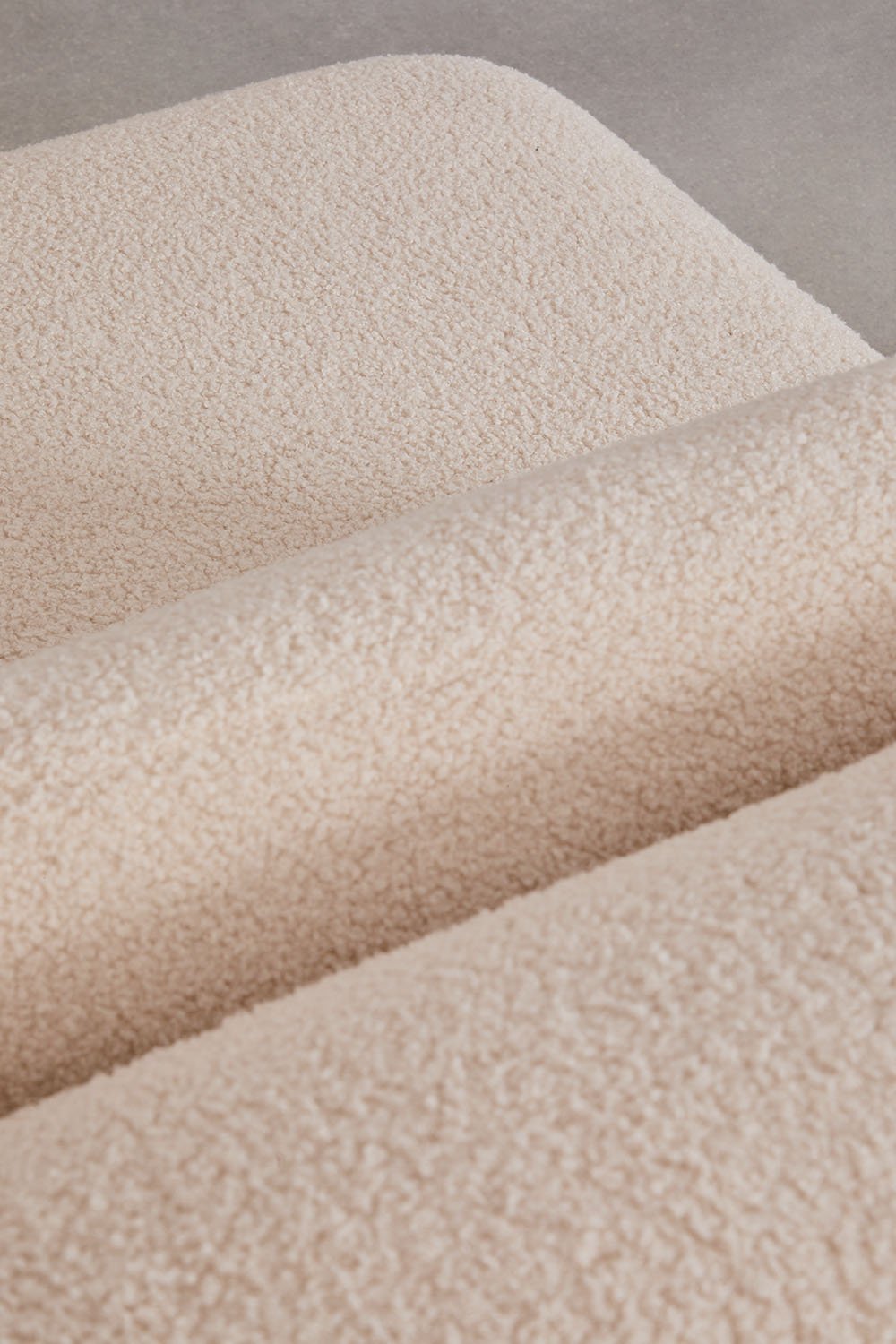 Divano componibile chaise longue destra in 4 pezzi con daybed e pouf Fogler