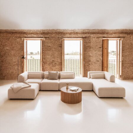 Divano componibile chaise longue destra in 4 pezzi con daybed e pouf Fogler