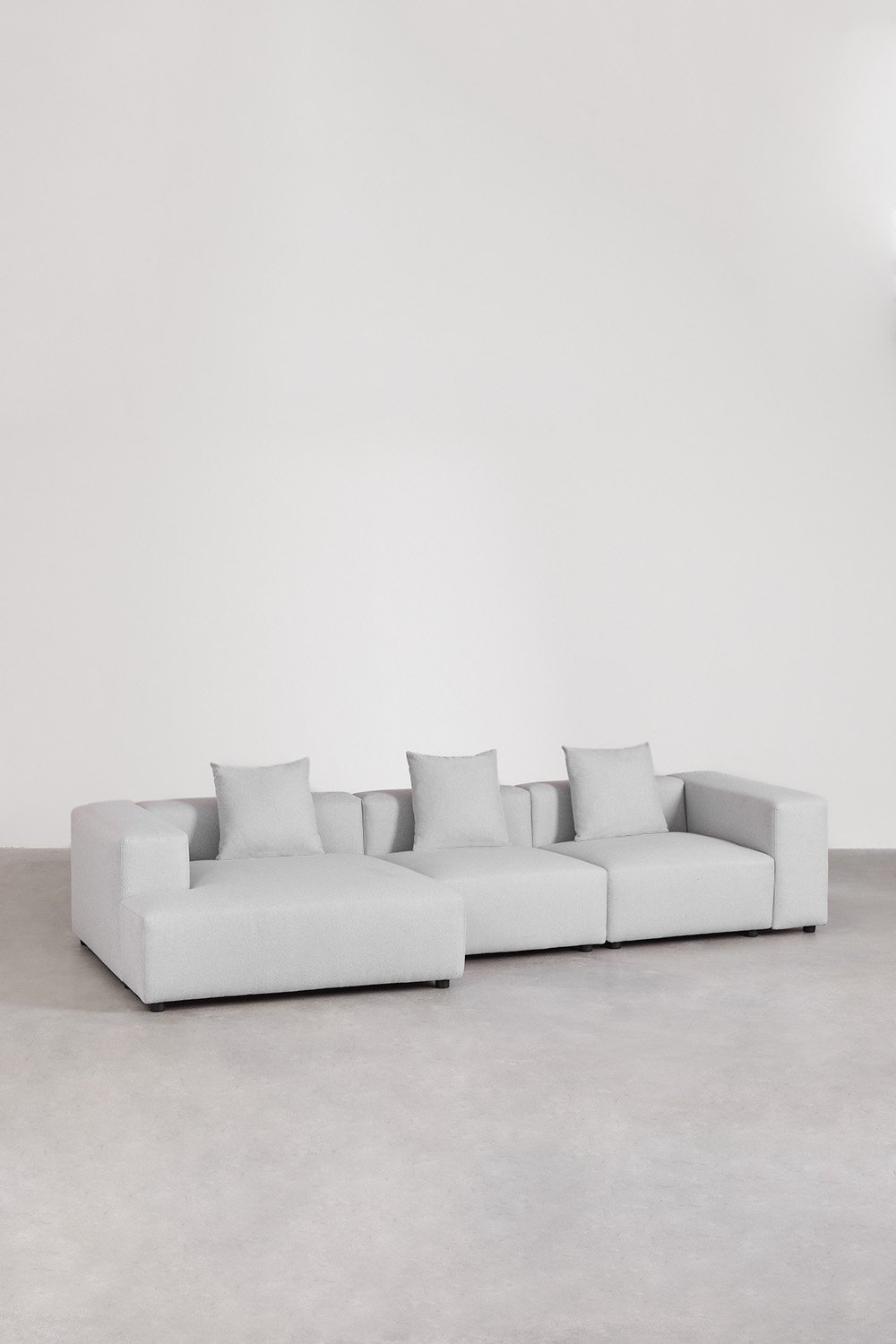 Sofà modulare con chaise longue sinistra a 3 pezzi (↔︎335 cm) con bracciolo alto Bruna