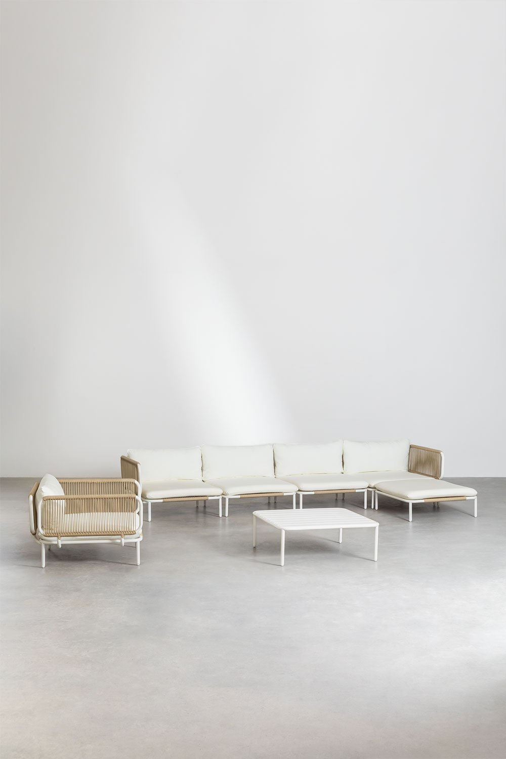 Divano da giardino componibile in 4 pezzi con 2 poltrone angolari, pouf, poltrona e tavolino Roubly
