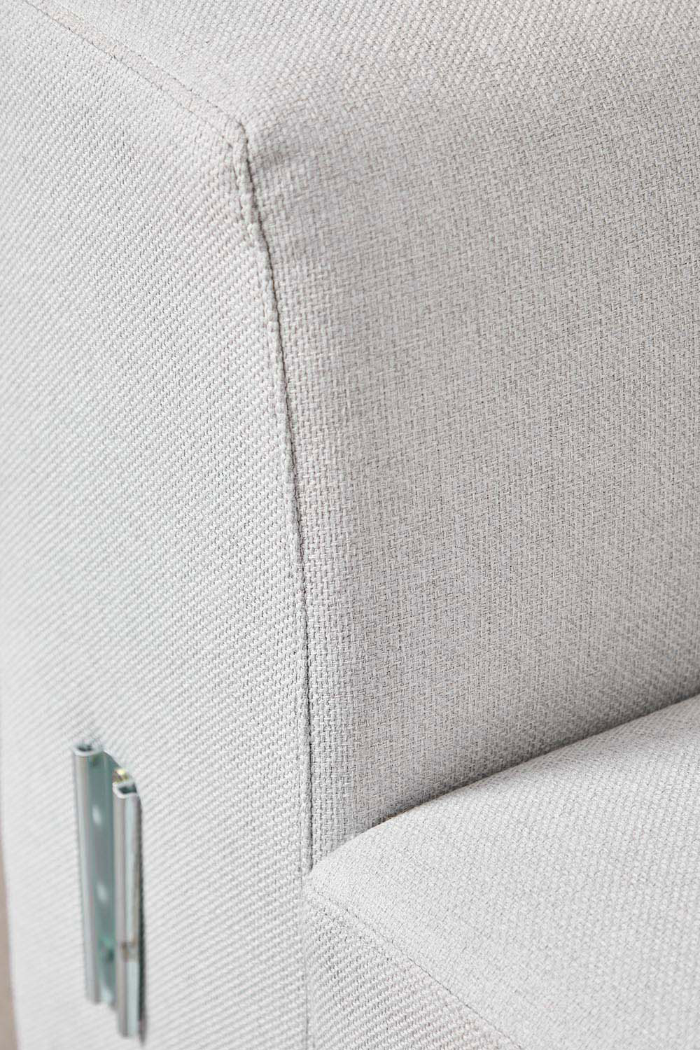 Sofà modulare a 4 pezzi con bracciolo alto e pouf (↔︎400 cm) Bruna