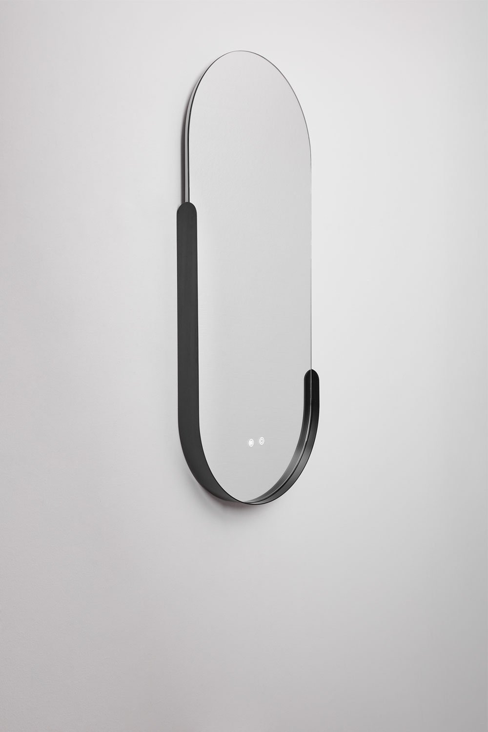 Specchio da parete ovale da bagno con luce LED e antiappannamento (45x105 cm) Vacson
