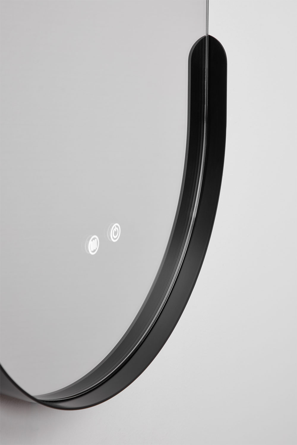 Specchio da parete ovale da bagno con luce LED e antiappannamento (45x105 cm) Vacson