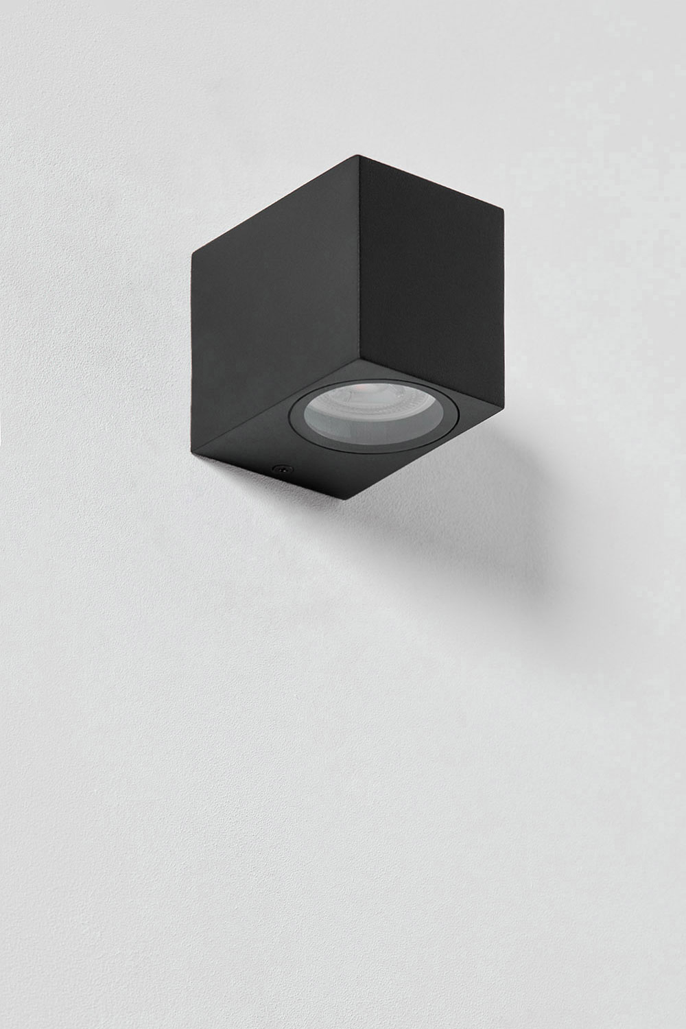 Lampada da parete Dolton in alluminio