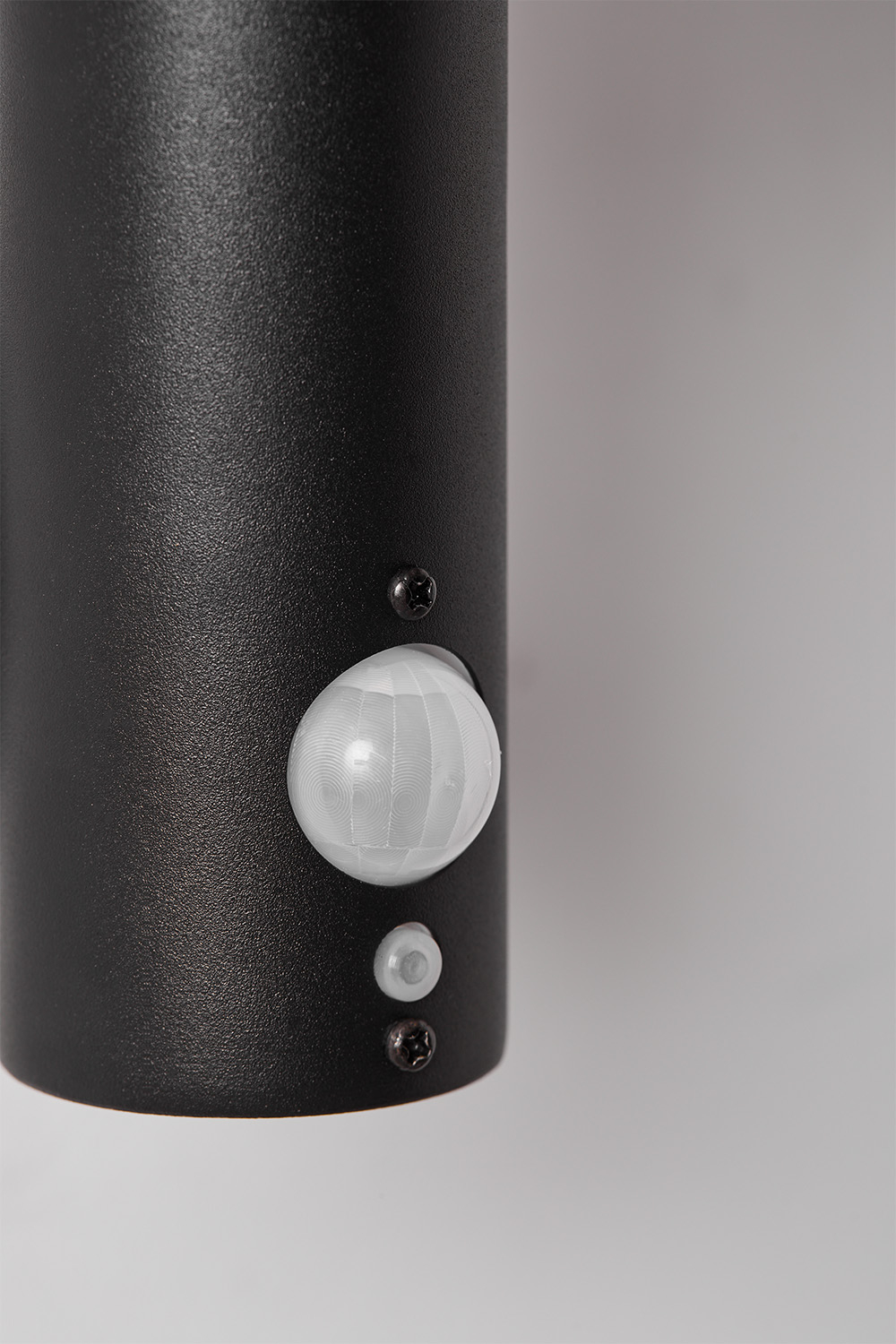 Lampada da parete solare da esterno a LED in acciaio inox Ovint