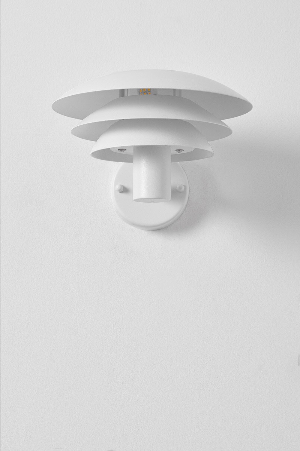 Lampada da parete per esterno Lirano in acciaio inox