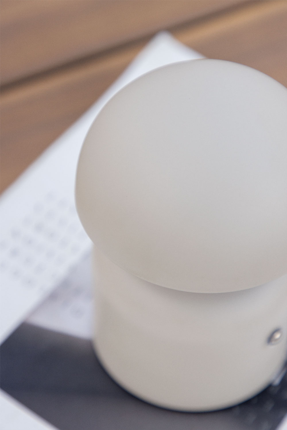 Lampada da tavolo per esterni a LED in ferro senza fili Nantali