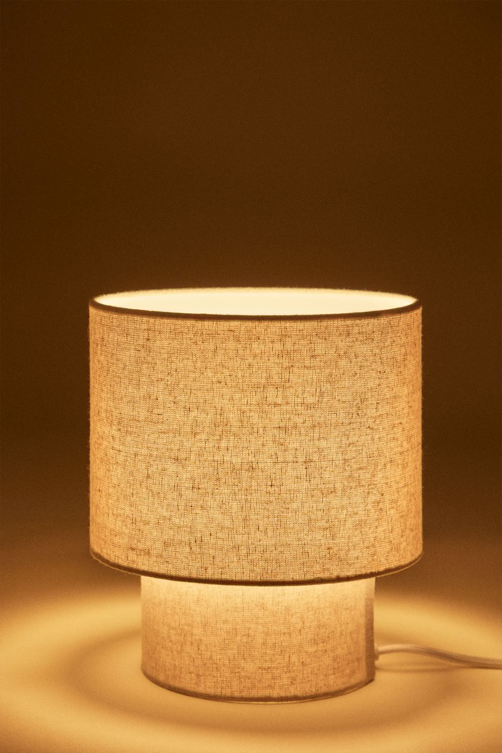 Lampada da tavolo in lino e ferro Gioura