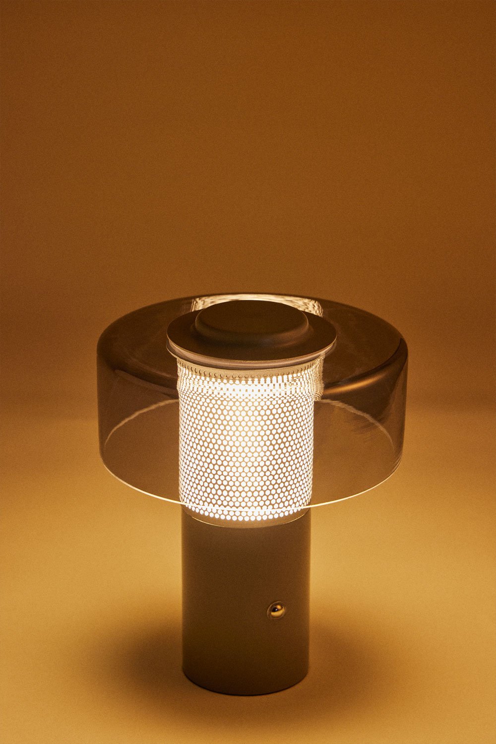 Lampada da tavolo LED wireless Elfriede in vetro e acciaio