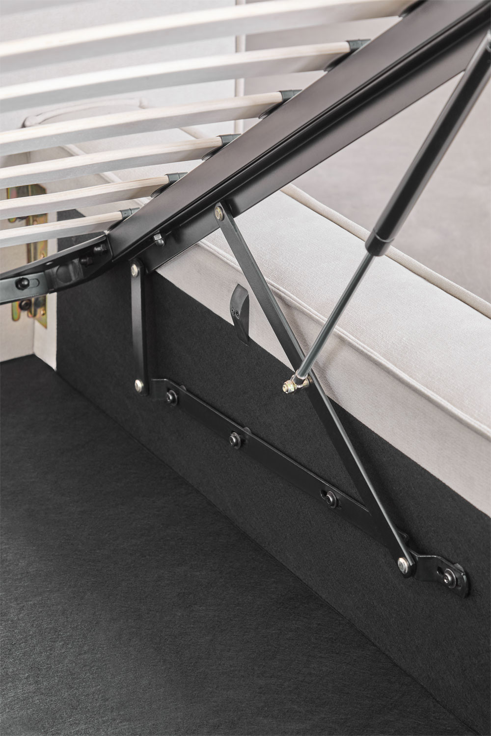 Letto con contenitore imbottito Lunari