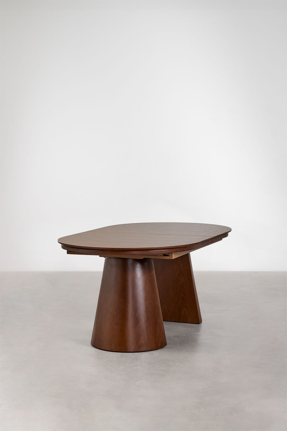 Tavolo da pranzo ovale 180-240x105 cm allungabile in MDF e impiallacciato rovere Montana