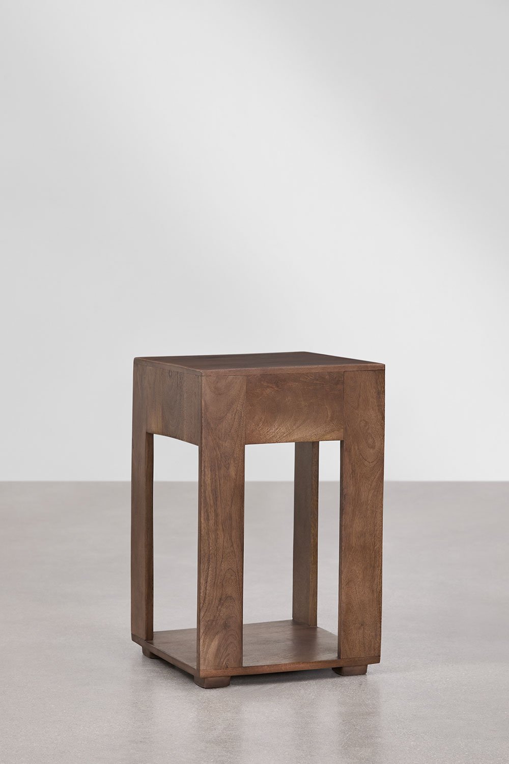 Confezione da 2 comodini quadrati 35x35 cm in legno Leduc