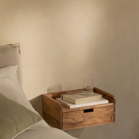 Comodino sospeso 45x30 cm in legno di acacia Narbona