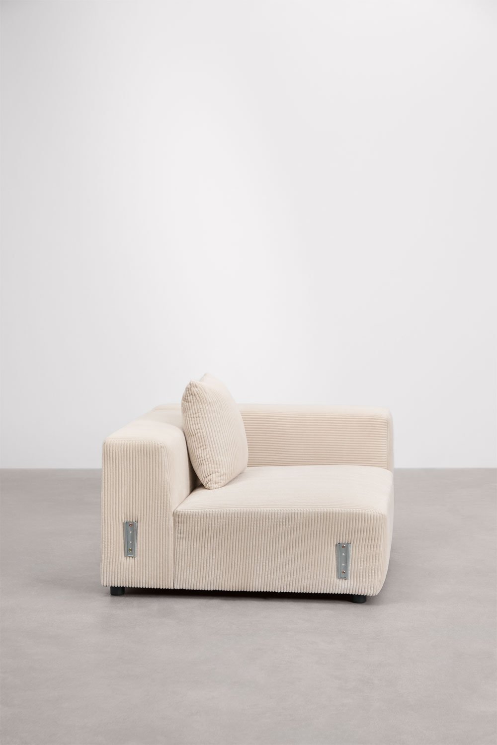 Modulo angolare destro (135x113 cm) con bracciolo alto e cuscino per divano modulare Bruna
