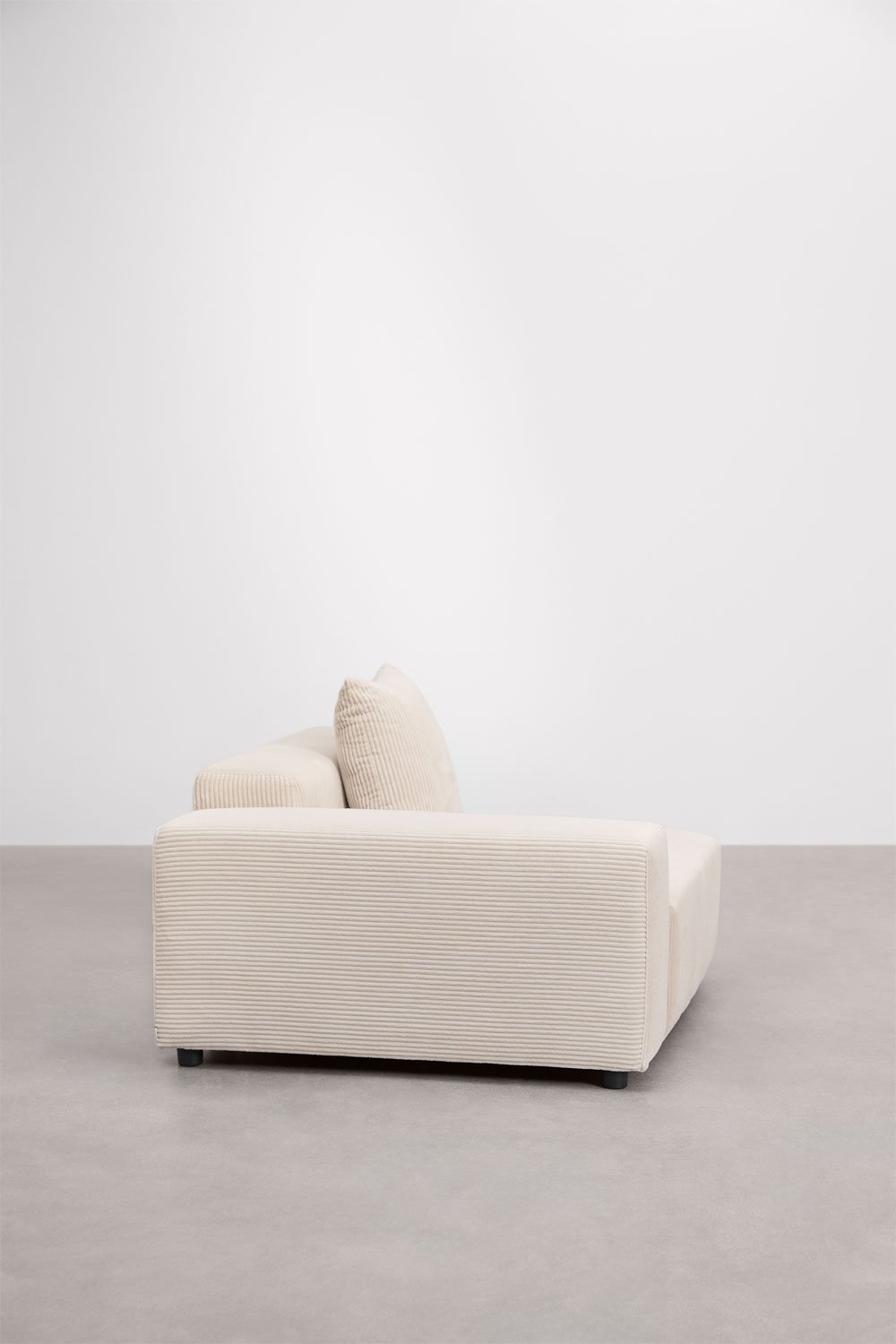 Modulo angolare sinistro (135x113 cm) con bracciolo basso e cuscino per divano componibile Bruna