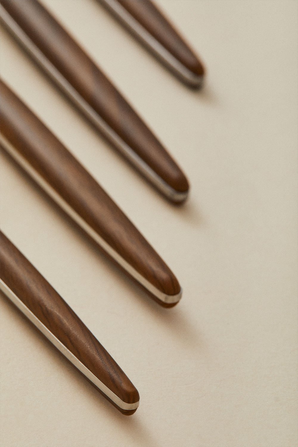 Posate in acciaio inossidabile con manico effetto legno, 16 pezzi Monovar